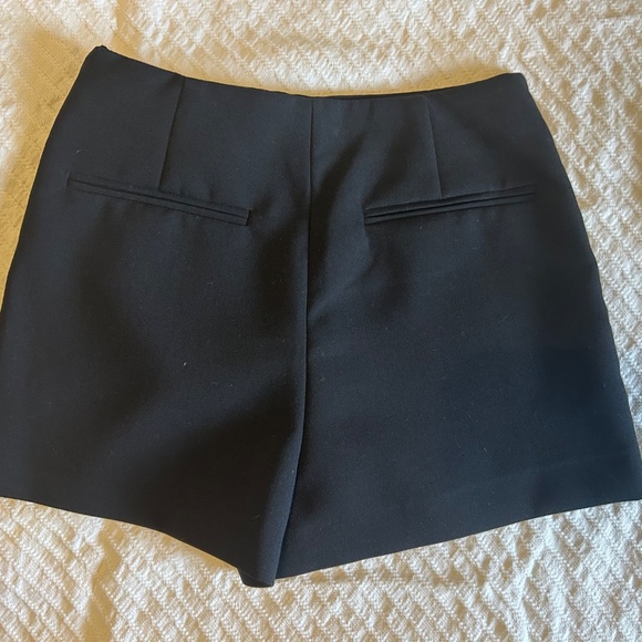 Zara Skort - Picture 2 of 3
